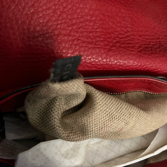 Gucci Soho 100% 💯 authentic red crossbody/ shoulder bag w gold chain - Picture 13 of 16